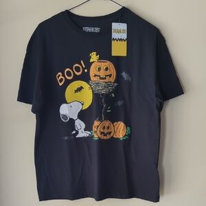 🌸 2 for $20 Peanuts Black Halloween Snoopy T-Shirt brand new womens size small